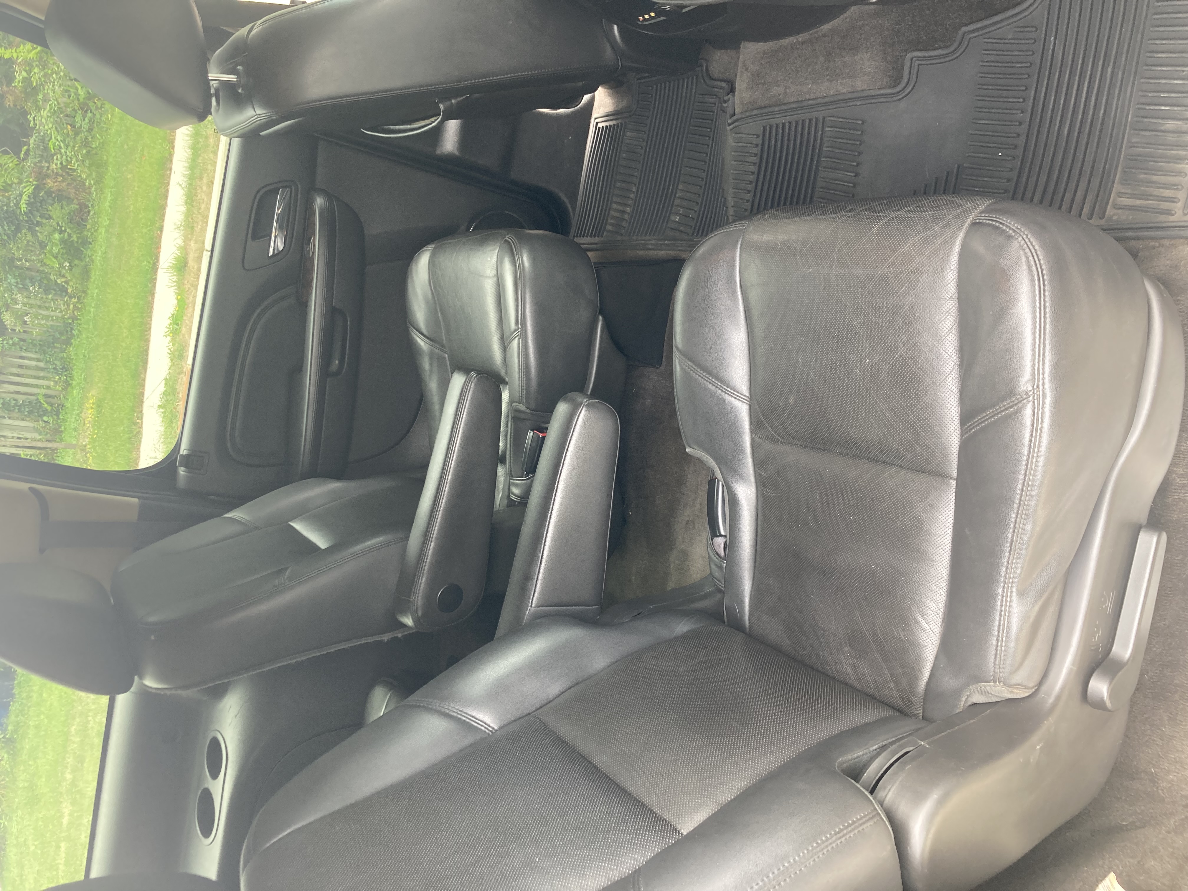 Used 2012 GMC Yukon XL Denali AWD/4WD image 18