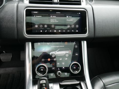 Used 2018 Land Rover Range Rover Sport HSE AWD/4WD image 12