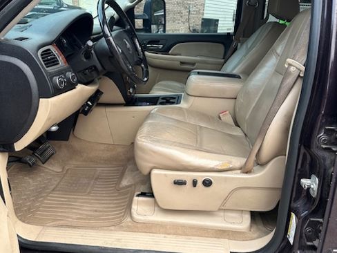 Used 2008 Chevrolet Silverado 3500 LTZ w/ Suspension Package, Off-Road image 1