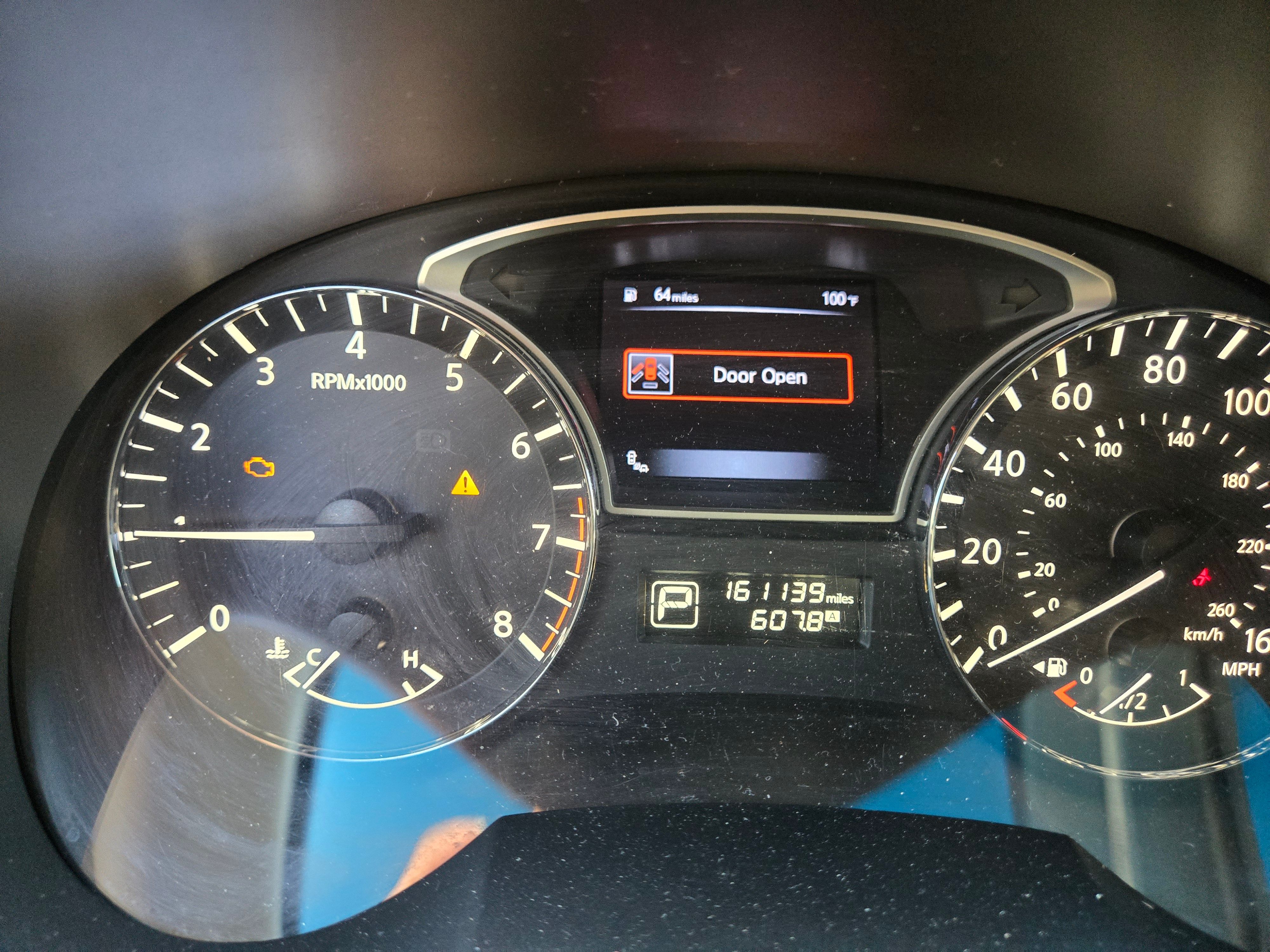 Used 2013 Nissan Altima 2.5 SL w/ Technology Pkg FWD image 10
