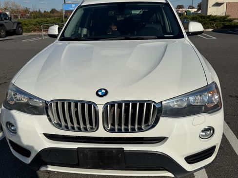 Used 2016 BMW X3 xDrive28i AWD/4WD image 1