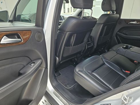 Used 2012 Mercedes-Benz ML 350 4MATIC image 16