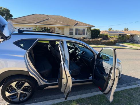 Used 2017 Hyundai Tucson Limited w/ Limited Ultimate Package 03 image 6