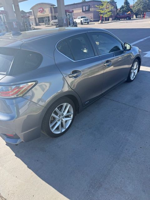 Used 2014 Lexus CT 200h FWD image 6
