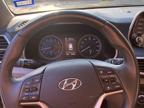 Used 2021 Hyundai Tucson Ultimate w/ Cargo Package image 4