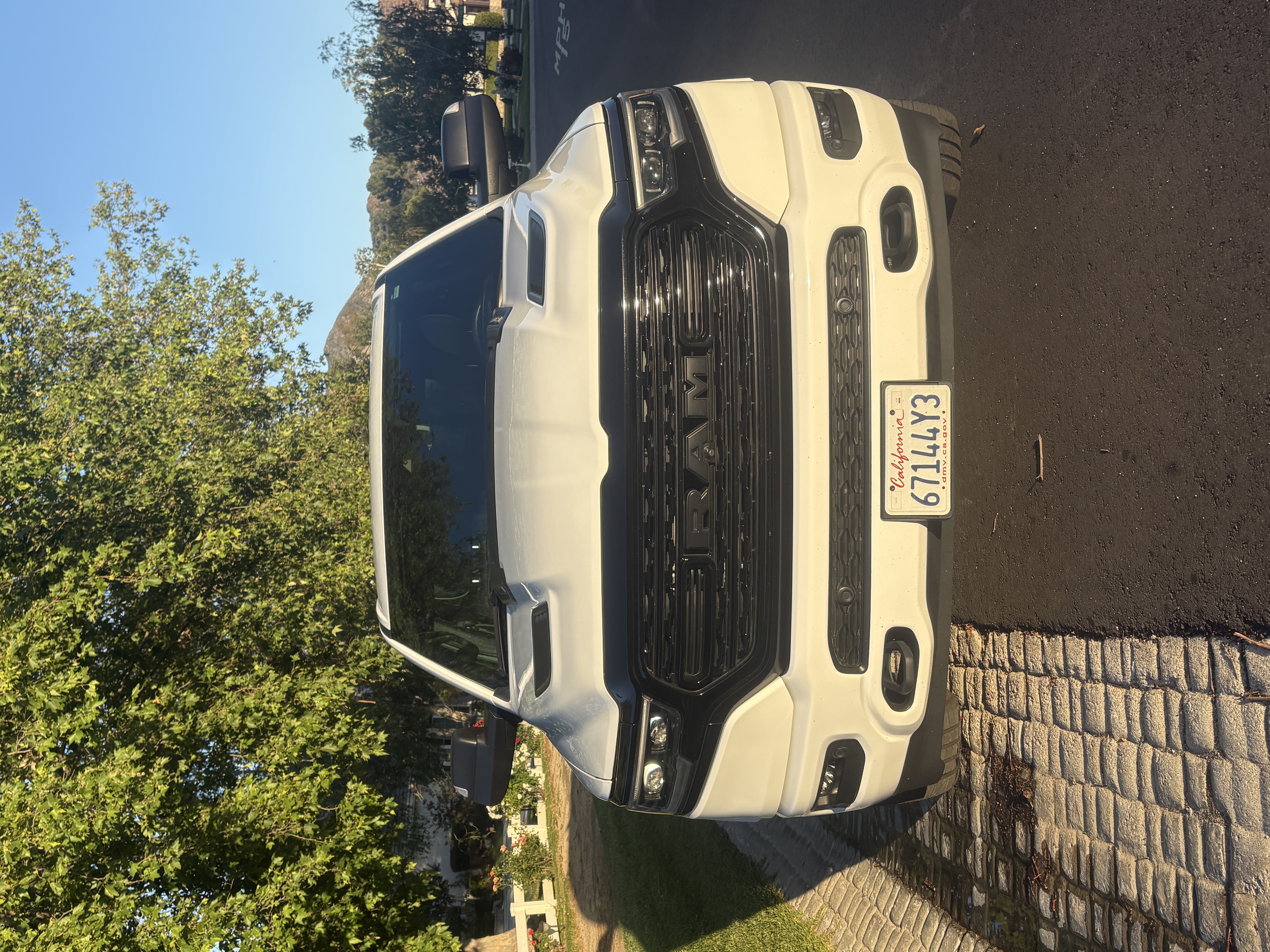 Used 2023 RAM 1500 Limited AWD/4WD image 12