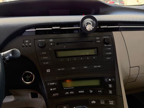 Used 2011 Toyota Prius Four FWD image 6