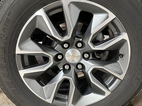 Used 2022 Chevrolet Silverado 1500 LT image 29