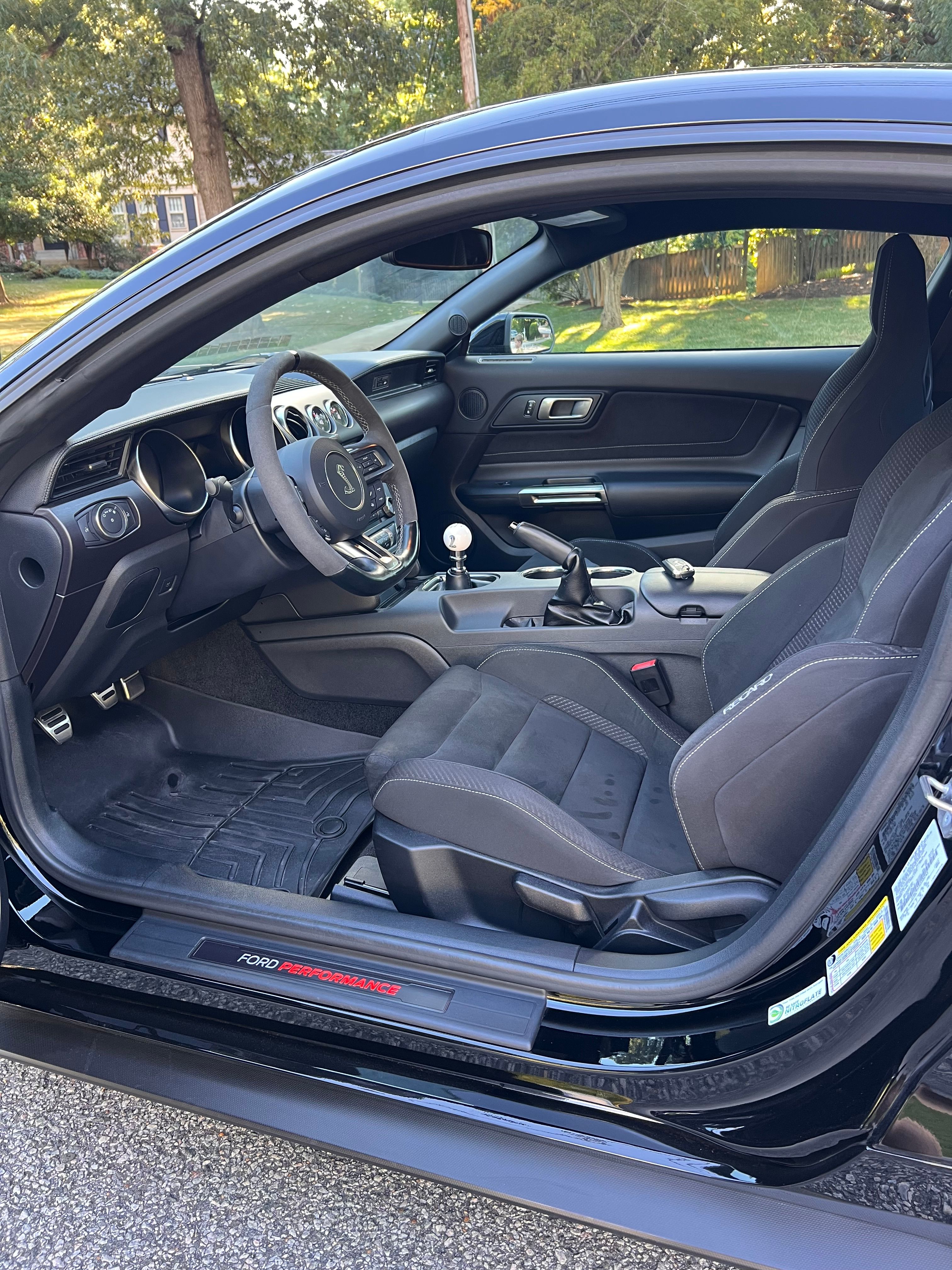 Used 2018 Ford Mustang Shelby GT350 w/ Electronics Package RWD image 11
