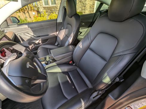 Used 2018 Tesla Model 3 Long Range image 15