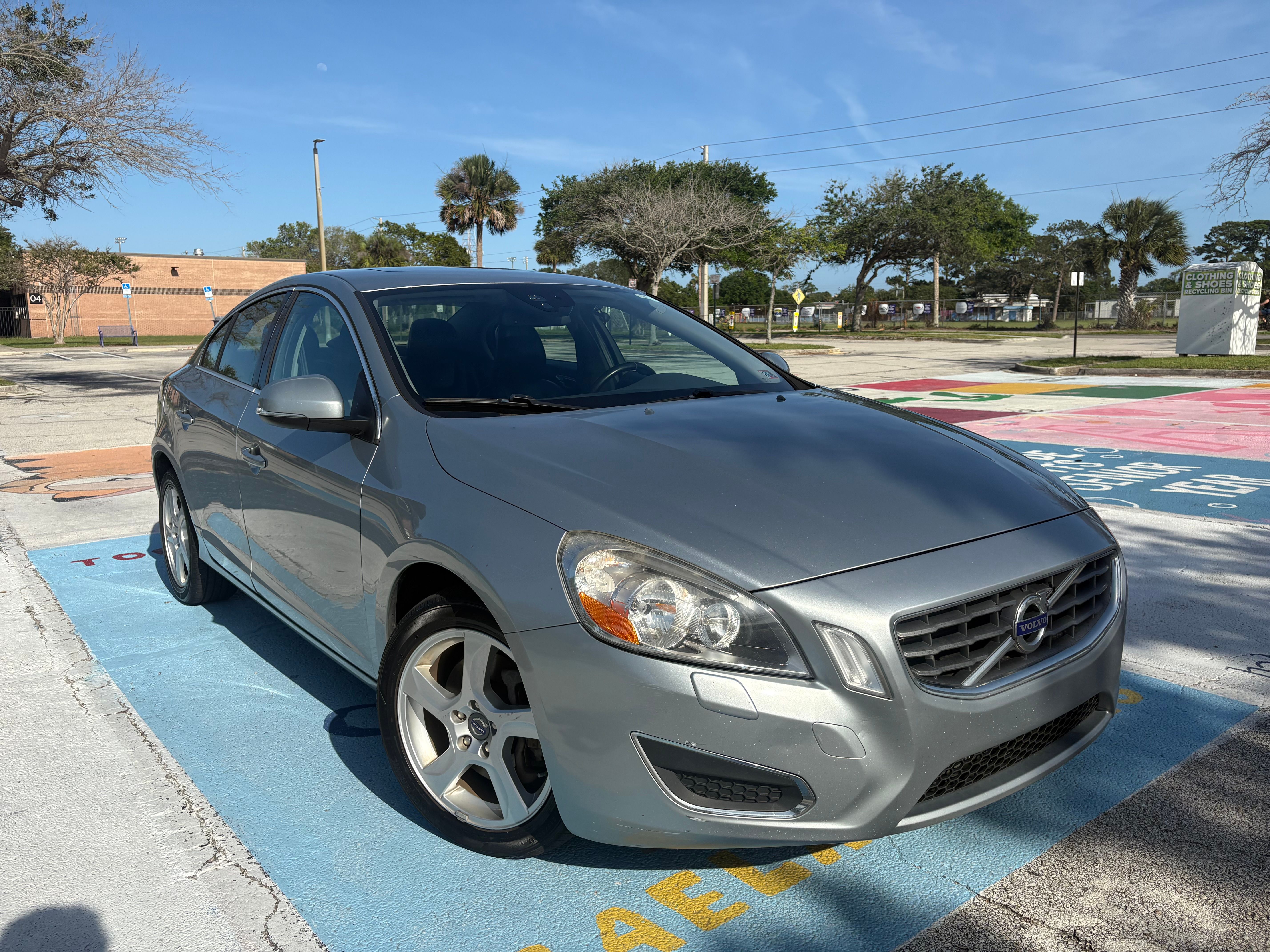 Used 2013 Volvo S60 T5 AWD/4WD image 1