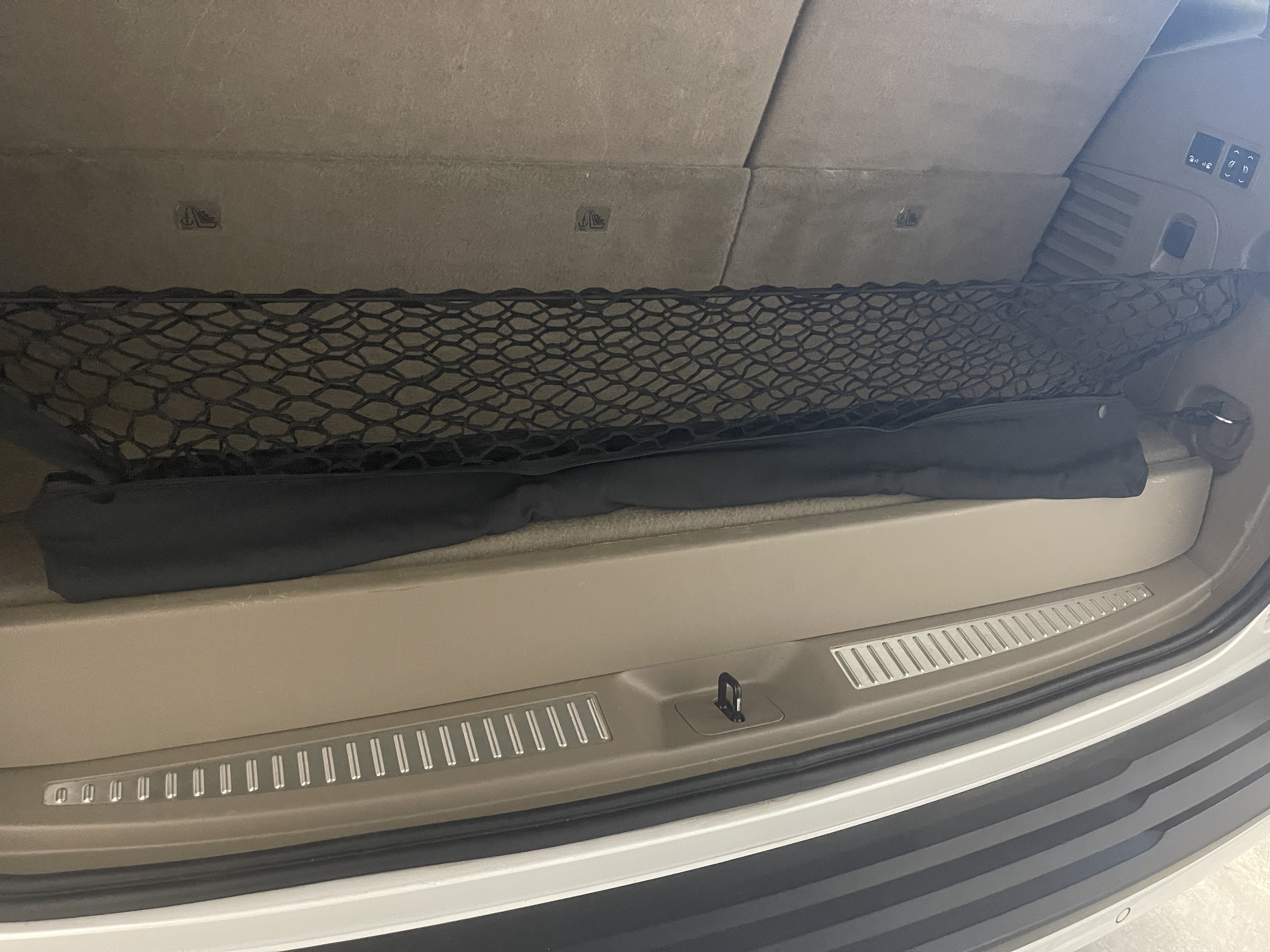 Used 2017 Chevrolet Tahoe LT AWD/4WD image 15