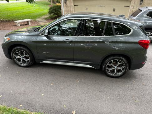 Used 2018 BMW X1 xDrive28i AWD/4WD image 6
