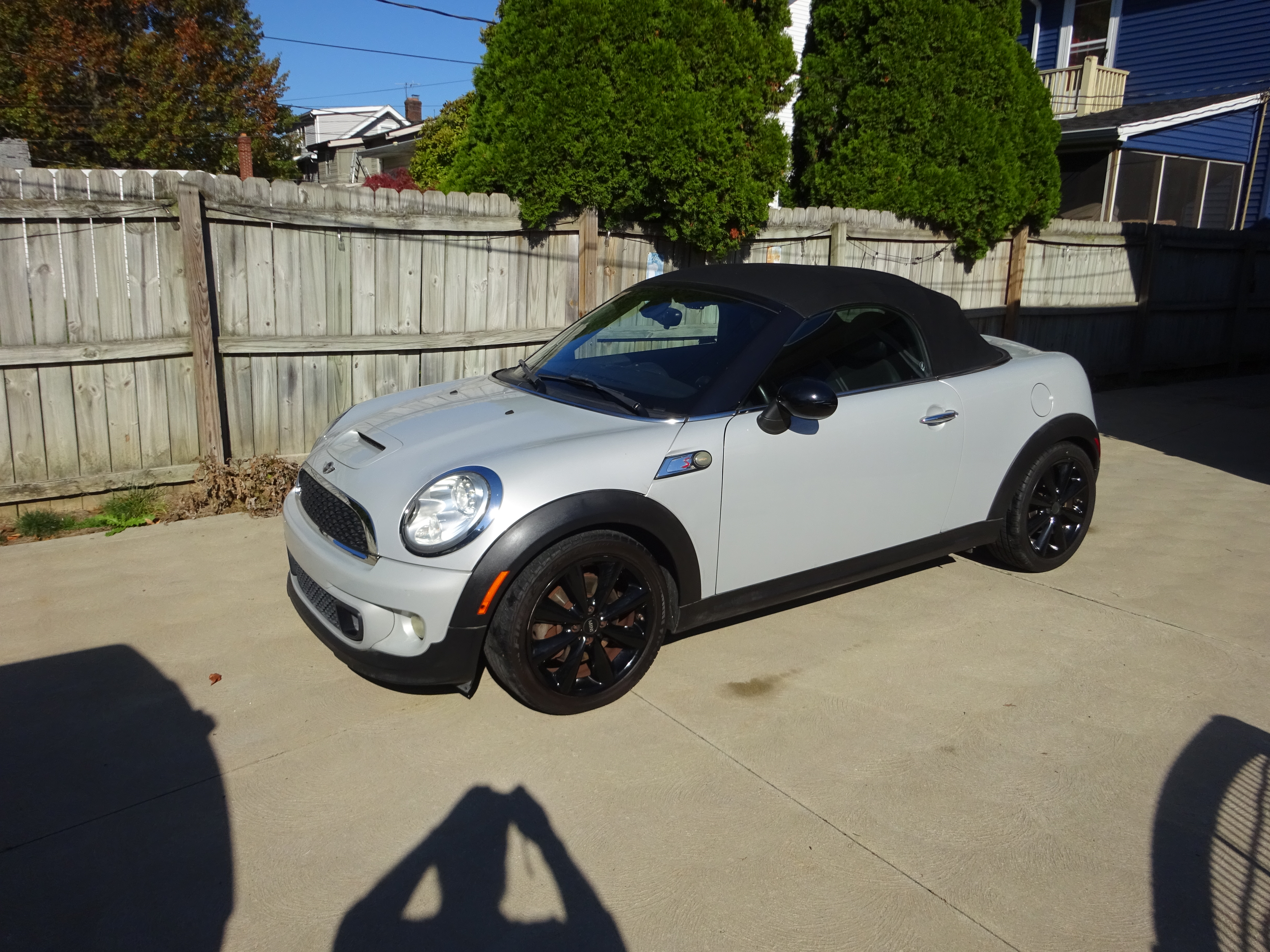 Used 2014 MINI Cooper Roadster S FWD image 2