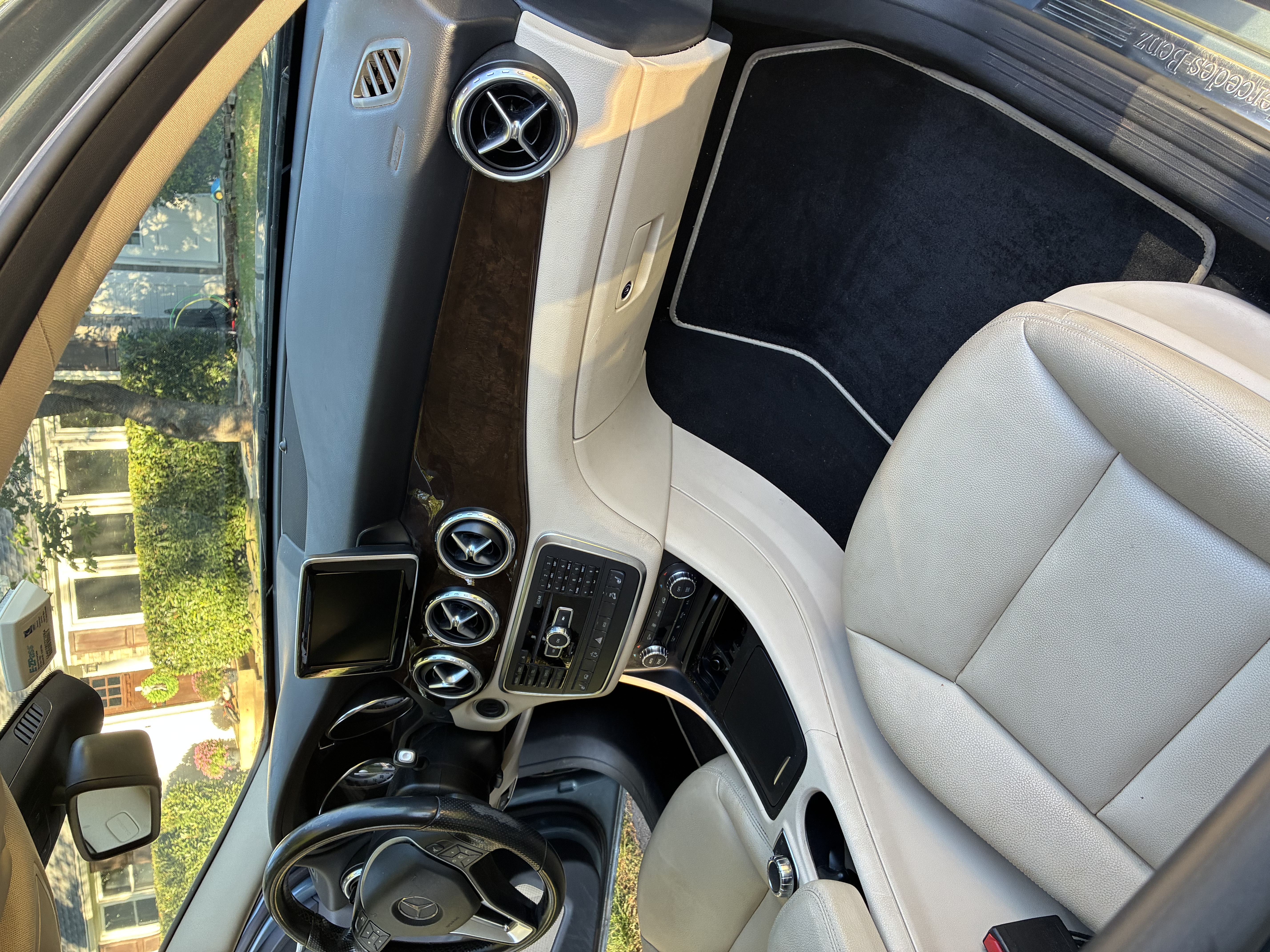 Used 2015 Mercedes-Benz GLA 250 4MATIC image 17