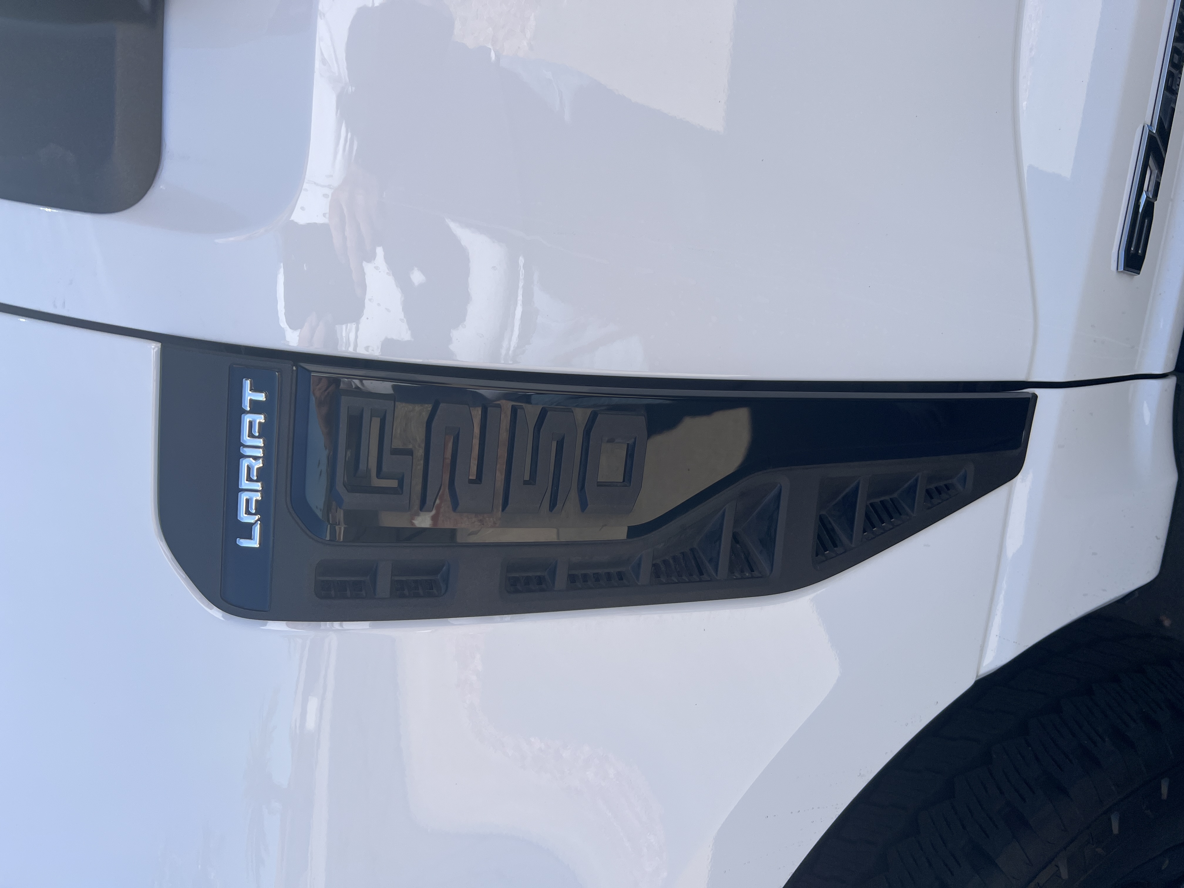 Used 2025 Ford F250 Lariat w/ Lariat Ultimate Package AWD/4WD image 6