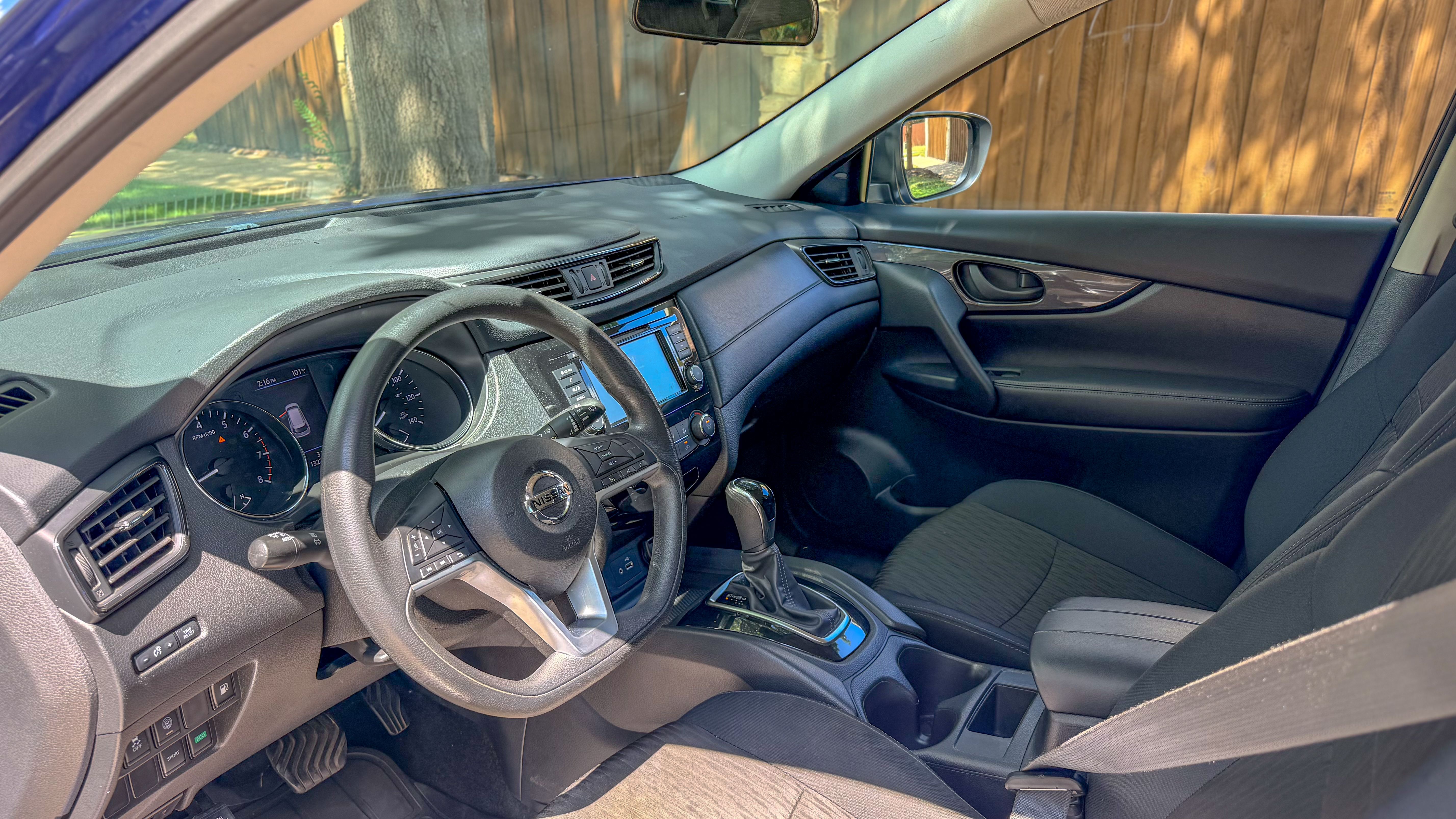 Used 2019 Nissan Rogue S FWD image 14