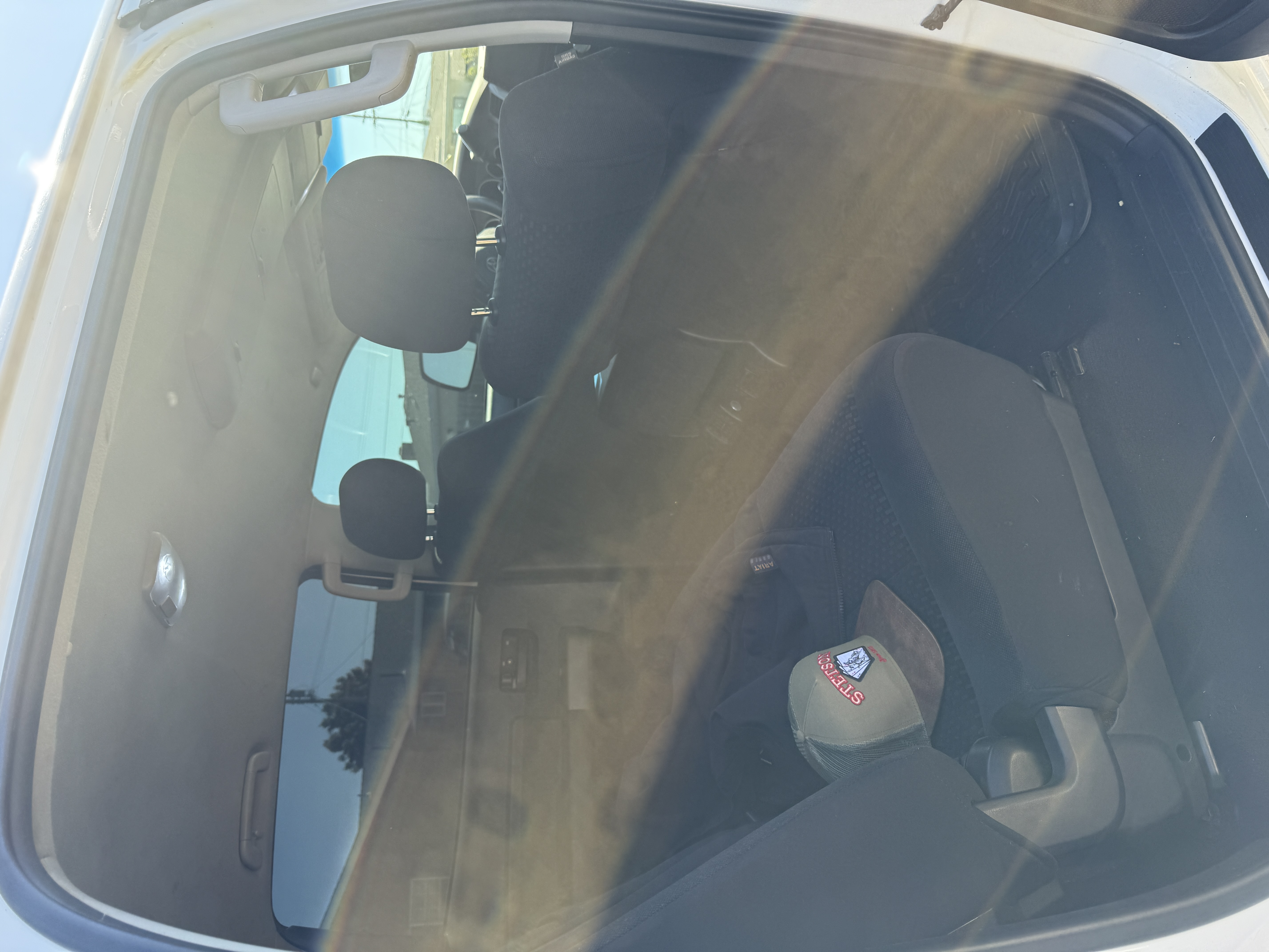Used 2011 Toyota Tundra 2WD CrewMax w/ Tow Pkg image 4