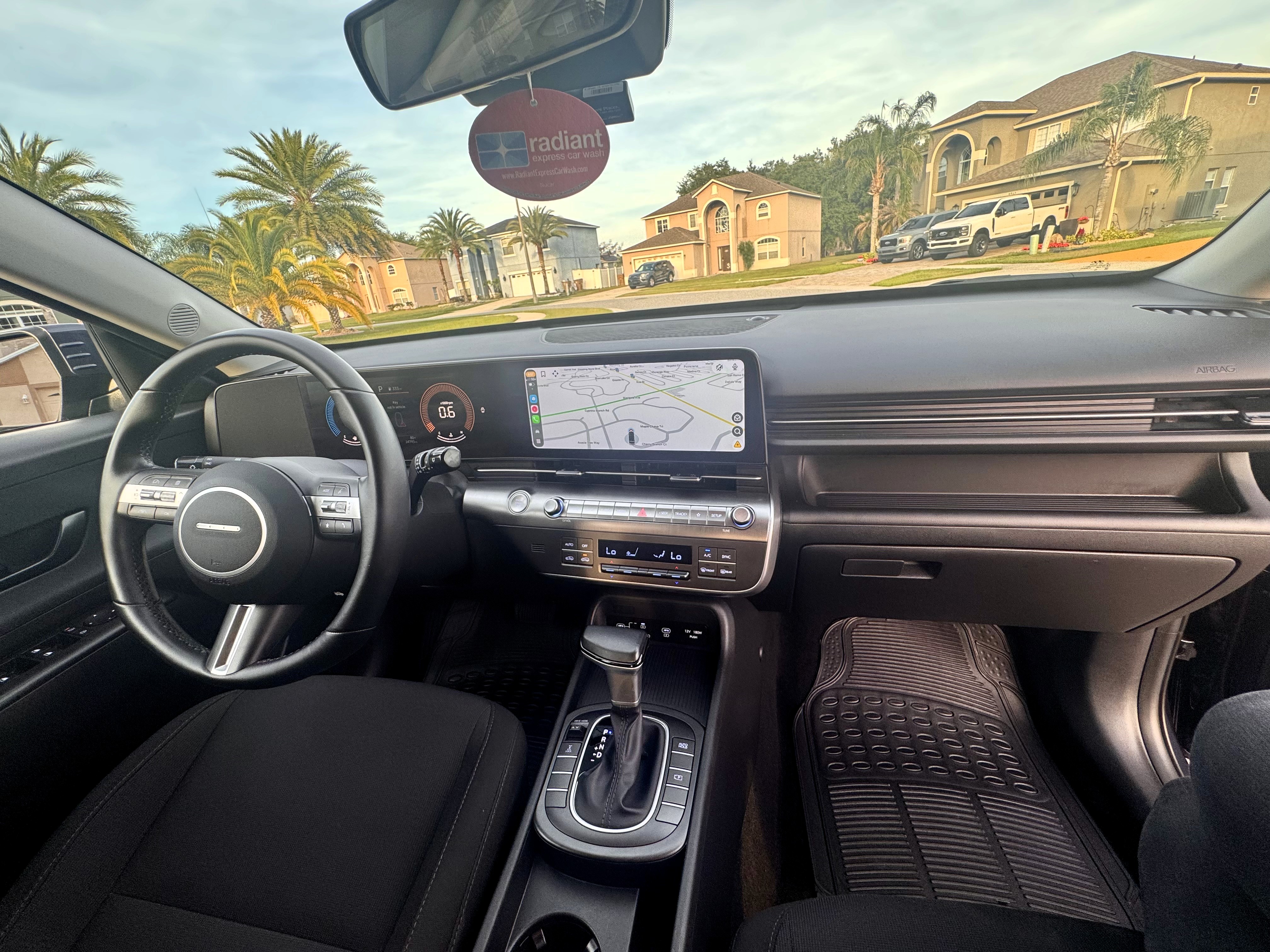 Used 2025 Hyundai Kona SEL AWD/4WD image 10