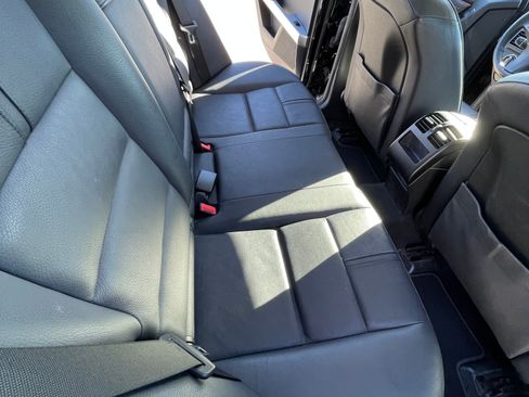 Used 2010 Mercedes-Benz GLK 350 4MATIC image 11