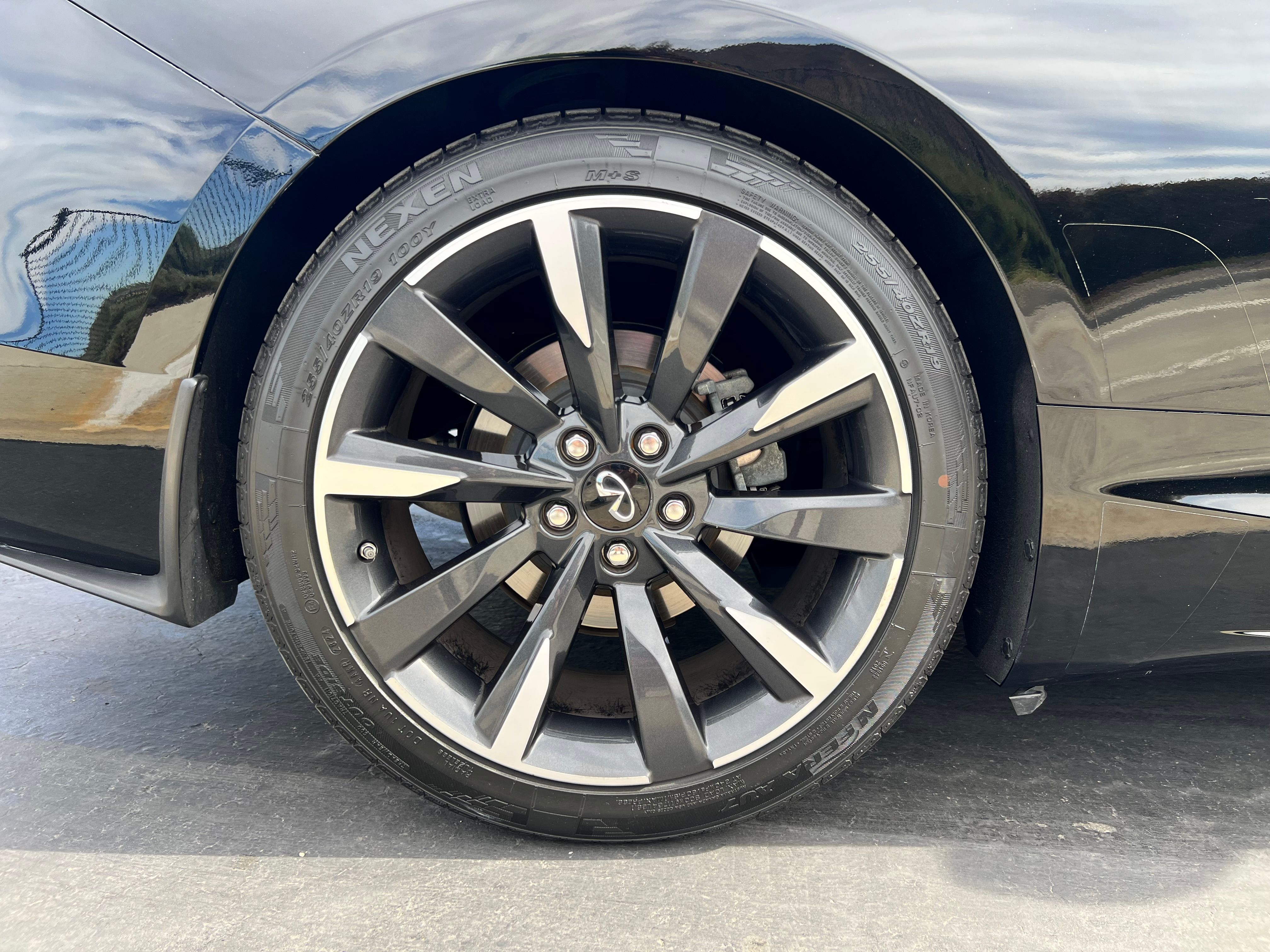 Used 2021 INFINITI Q60 3.0t Luxe RWD image 24