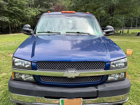 Used 2003 Chevrolet Silverado 3500 LS AWD/4WD image 14