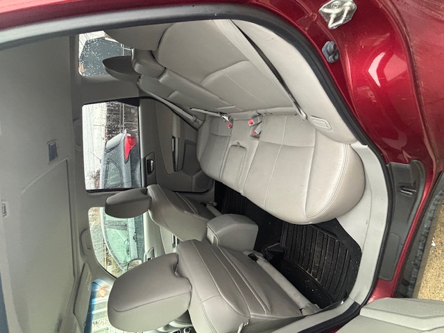 Used 2013 Subaru Forester 2.5X Limited AWD/4WD image 9
