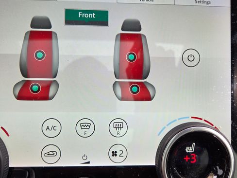 Used 2021 Land Rover Range Rover Sport HST image 12