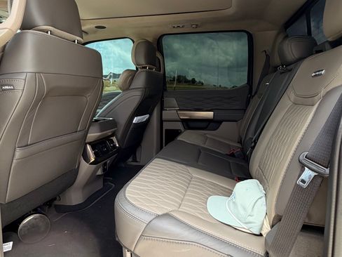 Used 2026 Ford F450 Platinum w/ Platinum Plus Package AWD/4WD image 14