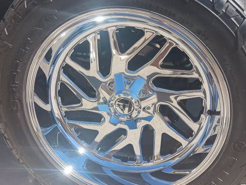 Used 2018 RAM 1500 Laramie w/ Convenience Group image 8