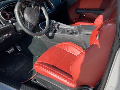 Used 2019 Dodge Challenger SRT Hellcat Redeye image 20