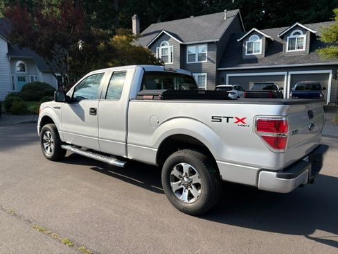 Used 2013 Ford F150 STX w/ Mid Equipment Group AWD/4WD image 4