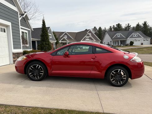 Used 2008 Mitsubishi Eclipse GS image 8
