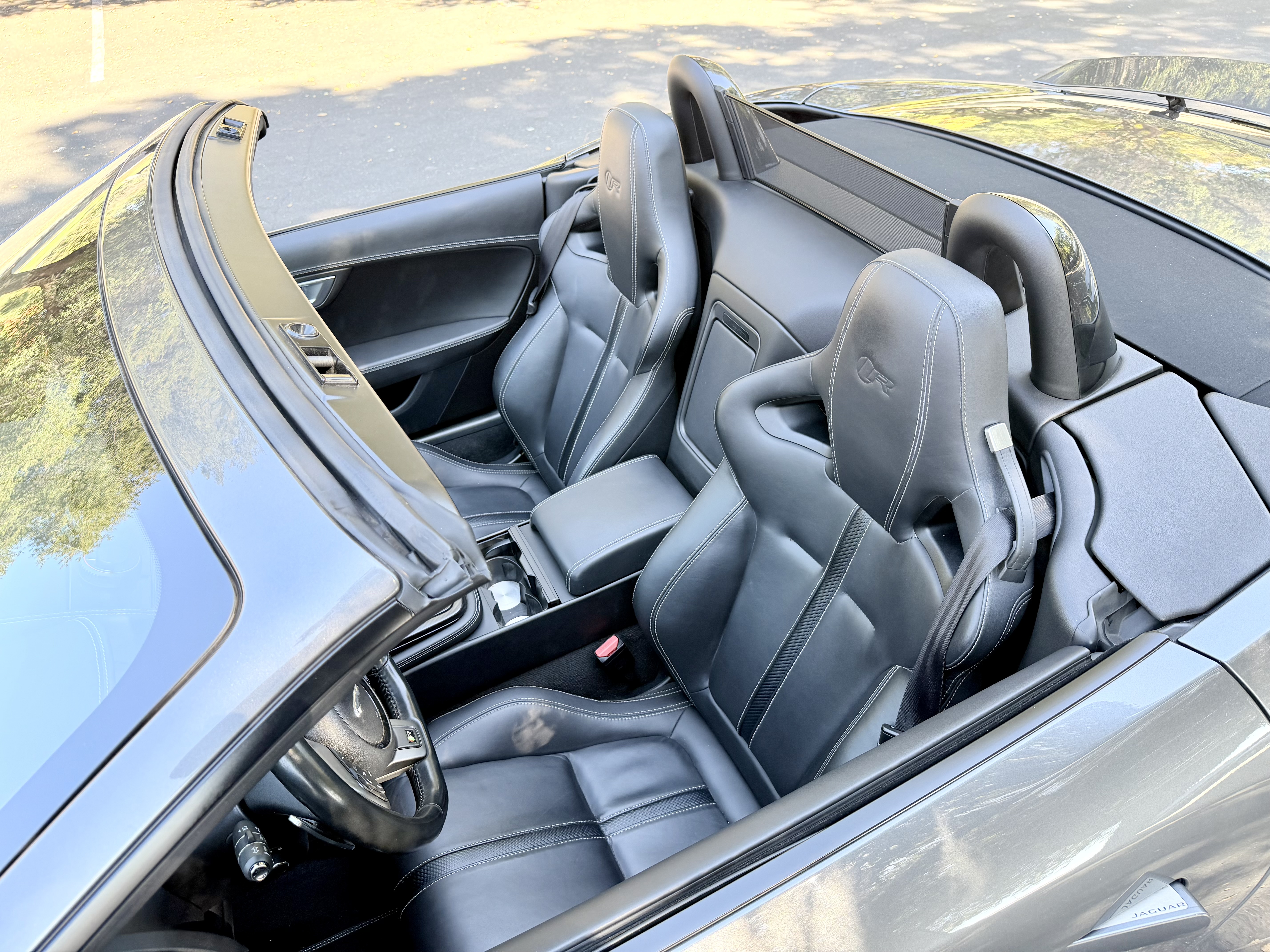 Used 2016 Jaguar F-TYPE R AWD/4WD image 20
