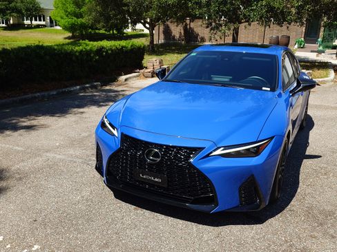 Used 2021 Lexus IS 350 F Sport w/ Dynamic Handling Package RWD image 9