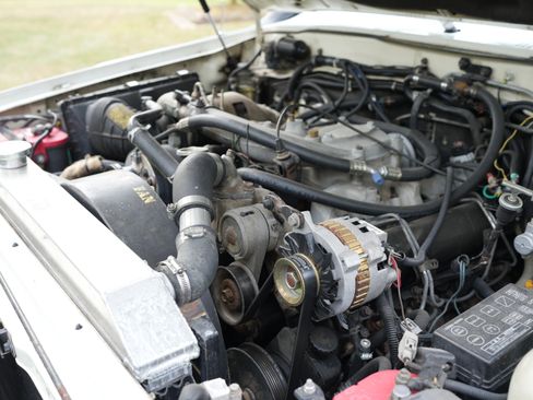 Used 1993 Toyota Land Cruiser image 16