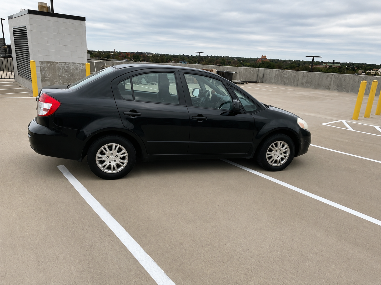 Used 2012 Suzuki SX4 LE FWD image 8