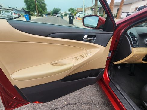 Used 2013 Hyundai Sonata GLS image 12