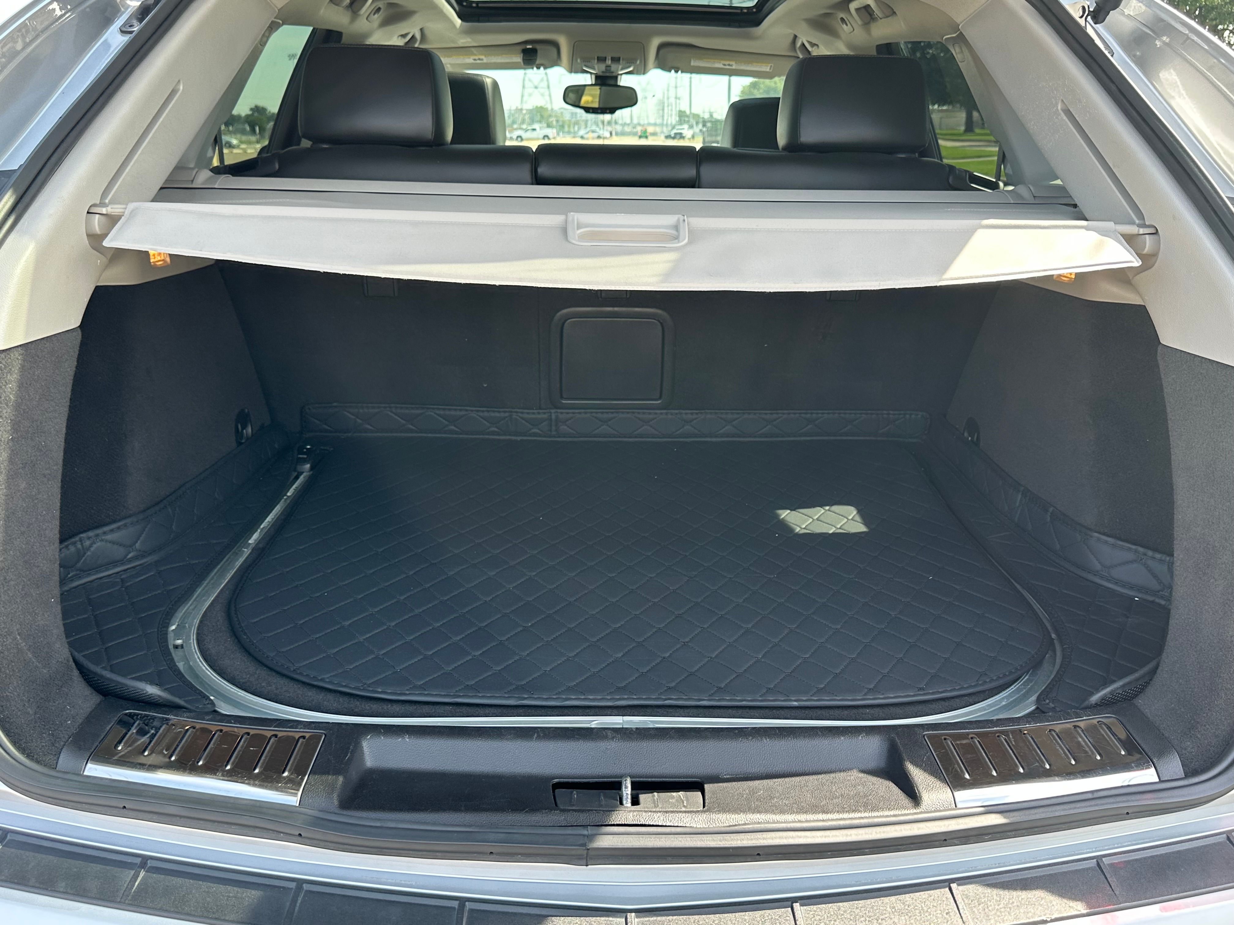 Used 2016 Cadillac SRX Luxury FWD image 16