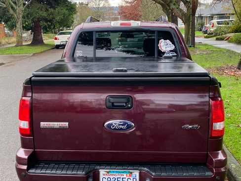 Used 2008 Ford Explorer Sport Trac Limited image 9