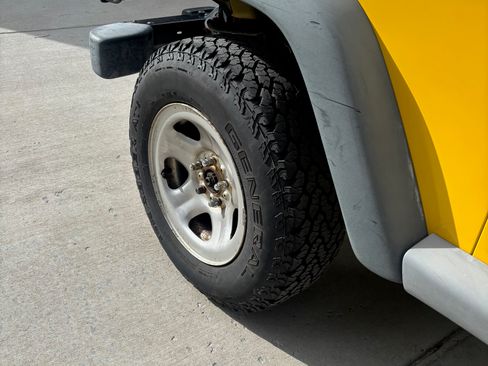 Used 2002 Jeep Wrangler X image 6