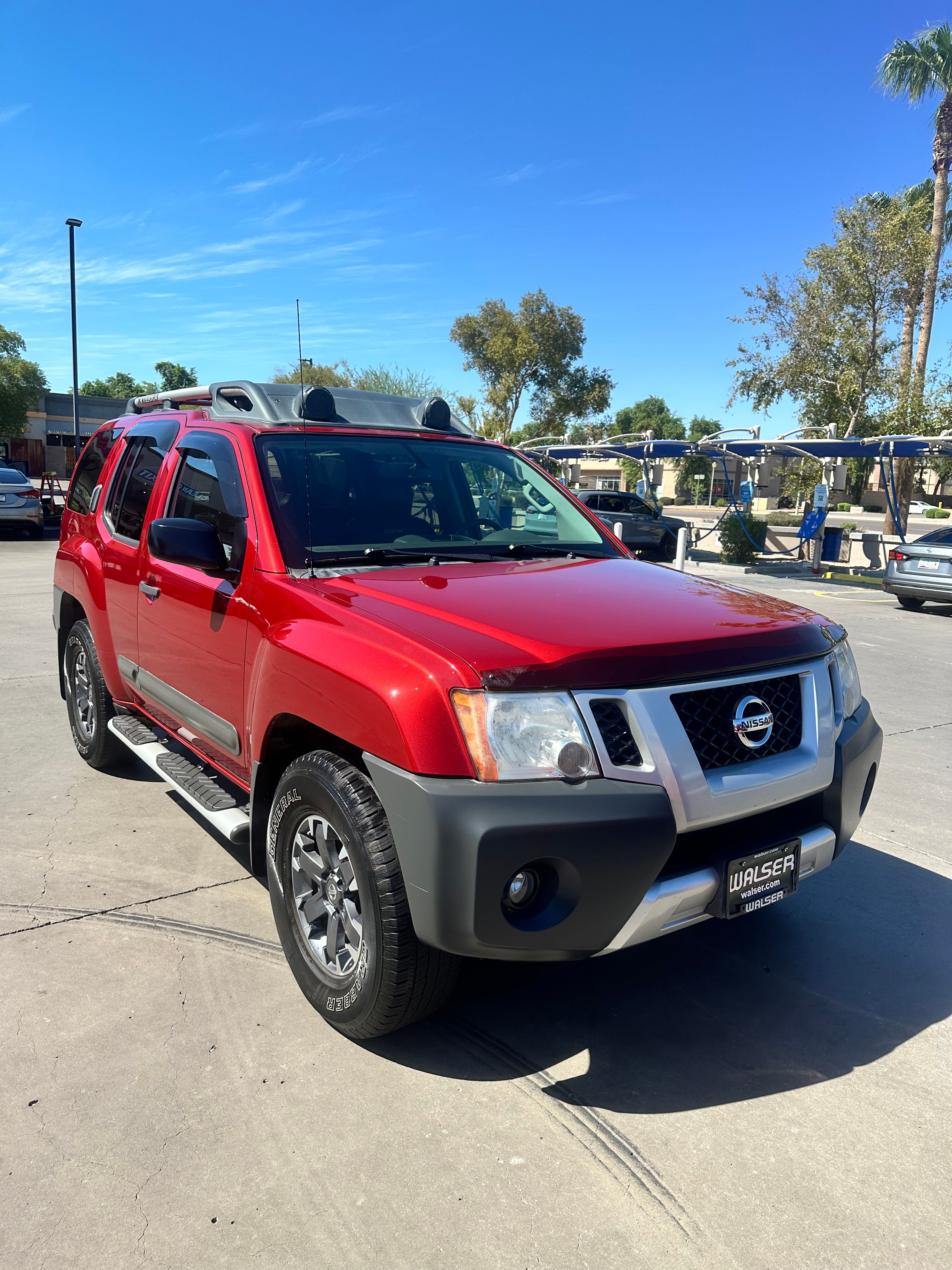 Used 2015 Nissan Xterra PRO-4X w/ Pro-4x Leather Package AWD/4WD image 12