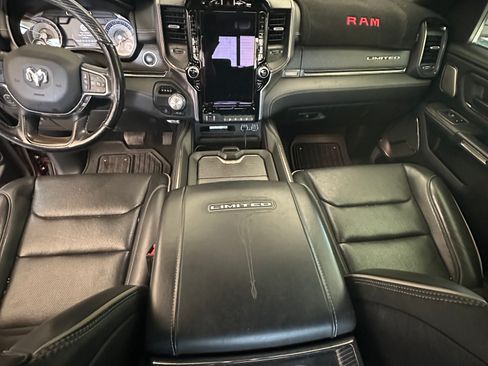 Used 2020 RAM 1500 Limited image 10