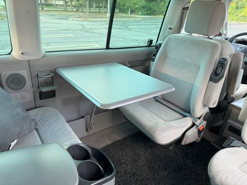 Used 2003 Volkswagen Eurovan MV image 21