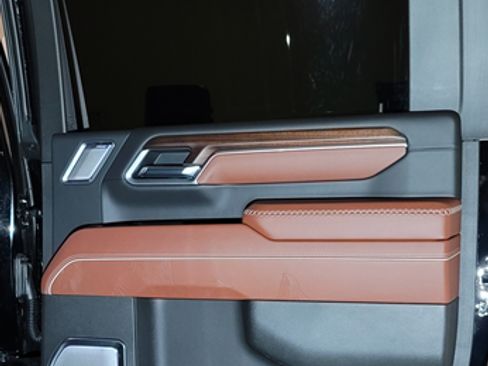 Used 2026 GMC Sierra 2500 Denali Ultimate w/ Max Trailering Package image 13