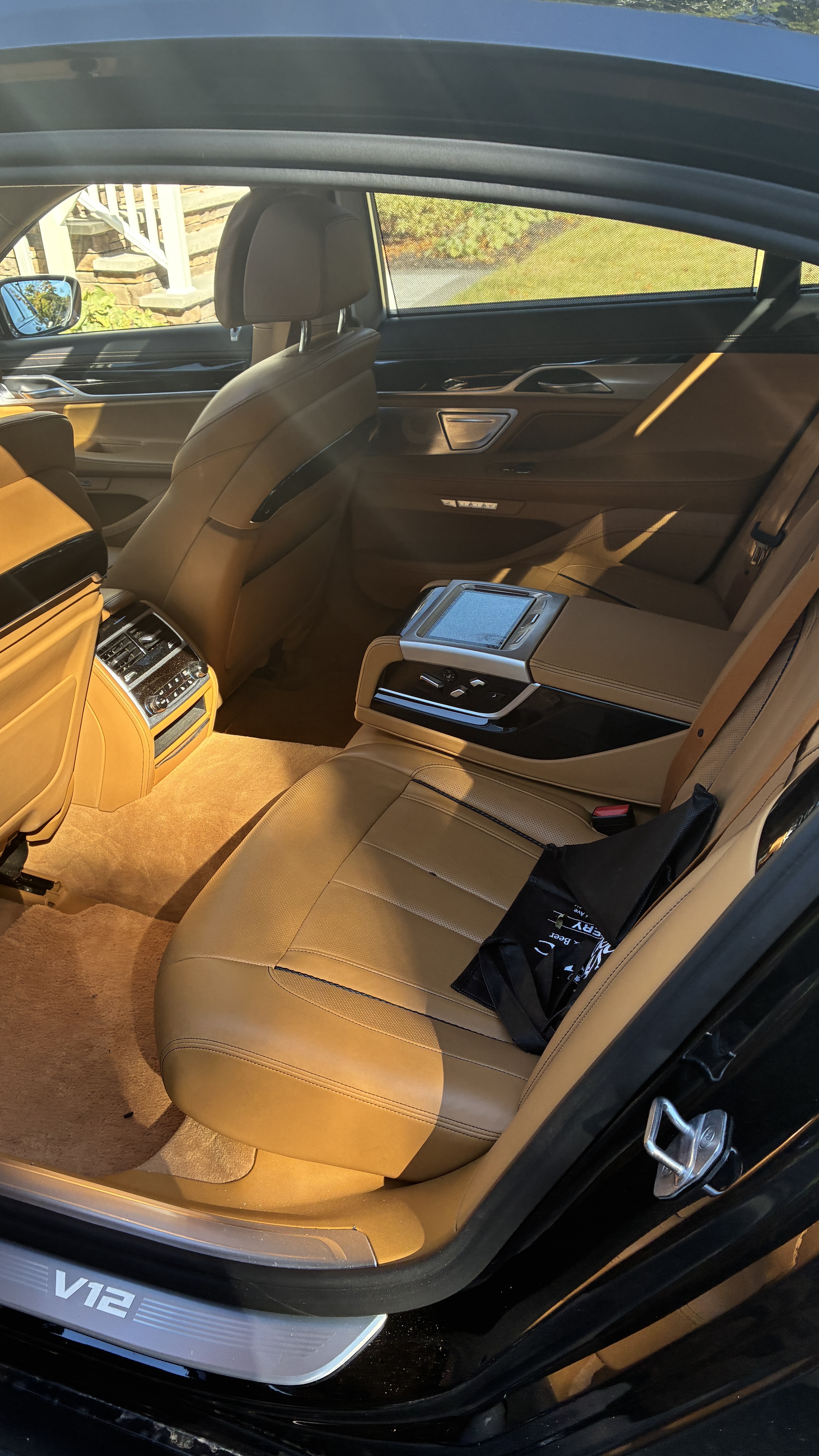 Used 2017 BMW M760i xDrive AWD/4WD image 6