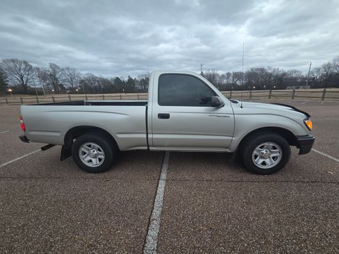 Used 2004 Toyota Tacoma 2WD Regular Cab w/ Enhancement Pkg image 6