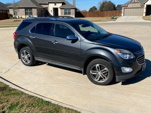 Used 2017 Chevrolet Equinox Premier w/ Enhanced Convenience Package image 1