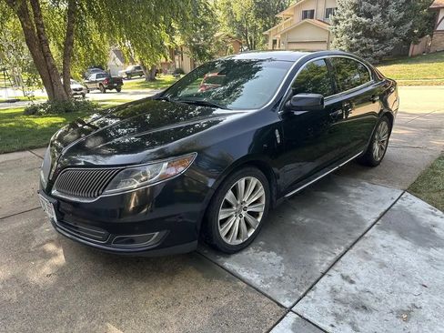 Used 2013 Lincoln MKS AWD image 1