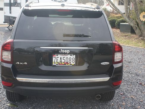 Used 2016 Jeep Compass High Altitude image 6